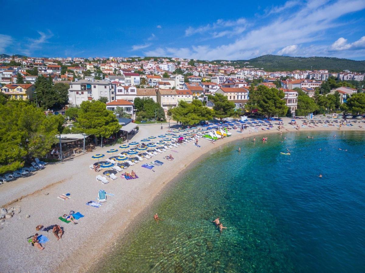 Apartments Lilin Crikvenica Exteriör bild