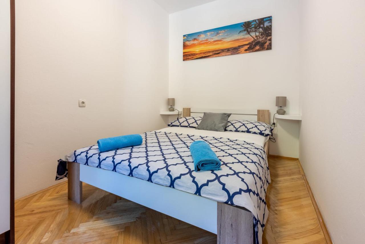 Apartments Lilin Crikvenica Exteriör bild