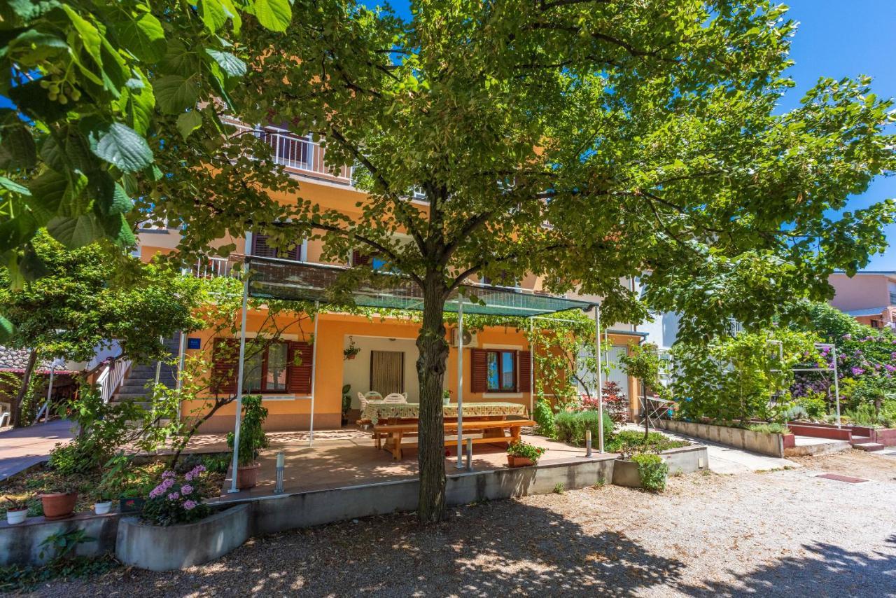 Apartments Lilin Crikvenica Exteriör bild
